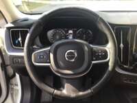 Volvo XC60 2021 5p Momentum T5 L4/2.0/T Aut 2021 Volvo XC60 Venta Interiores 1