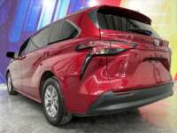 Toyota Sienna 2021 5p XLE Piel Híbrido L4/2.5 CVT 2021 Toyota Sienna Venta Exteriores 5