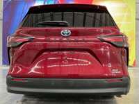 Toyota Sienna 2021 5p XLE Piel Híbrido L4/2.5 CVT 2021 Toyota Sienna Venta Exteriores 6