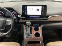 Toyota Sienna 2021 5p XLE Piel Híbrido L4/2.5 CVT 2021 Toyota Sienna Venta Interiores 4