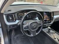 Volvo XC60 2021 5p Momentum T5 L4/2.0/T Aut 2021 Volvo XC60 Venta Interiores 1