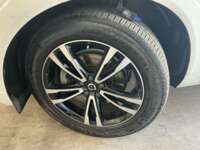 Volvo XC60 2021 5p Momentum T5 L4/2.0/T Aut 2021 Volvo XC60 Venta Llantas 10