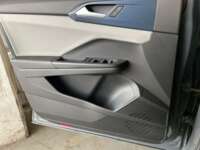 Volkswagen Taos 2021 5p Comfortline L4/1.4/T Aut 2021 Volkswagen Taos Venta Interiores 20