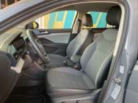 Volkswagen Taos 2021 5p Comfortline L4/1.4/T Aut 2021 Volkswagen Taos Venta Interiores 22