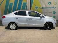 Dodge Attitude 2022 4p SE L3/1.2 Man 2022 Dodge Attitude Venta Exteriores 4