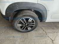 Renault Kwid 2023 5p Intens  L3/1.0 Man IMG_5383