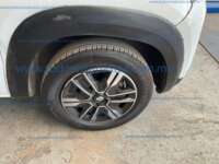 Renault Kwid 2023 5p Intens  L3/1.0 Man IMG_6886