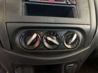 Nissan NP300 Doble Cabina 2020 4p S L4/2.5 Man A/A 2020 Nissan NP300 Doble Cabina Venta Interiores 8