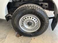 Nissan NP300 Doble Cabina 2020 4p S L4/2.5 Man A/A 2020 Nissan NP300 Doble Cabina Venta Llantas 4