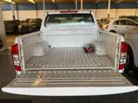 Nissan NP300 Doble Cabina 2020 4p S L4/2.5 Man A/A Paq. Seg. 2020 Nissan NP300 Doble Cabina Venta Cajuela 1