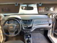 Chevrolet Aveo 2020  2020 Chevrolet Aveo Ingreso Interiores 16