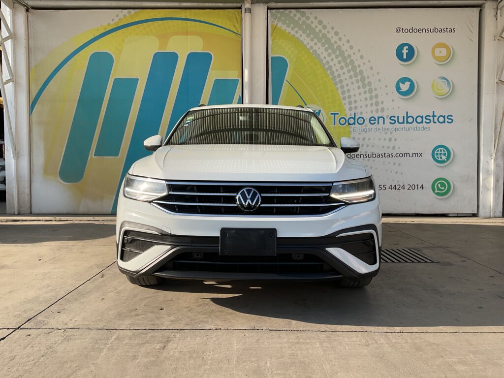 Volkswagen Tiguan 2022 5p Comfortline L4/1.4/T DSG Línea Nueva 2022 Volkswagen Tiguan Venta Exteriores 2