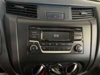 Nissan NP300 Pick Up 2022 2p L4/2.5 Man A/C 2022 Nissan NP300 Pick Up Venta Interiores 8