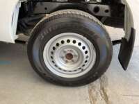 Nissan NP300 Pick Up 2022 2p L4/2.5 Man A/C 2022 Nissan NP300 Pick Up Venta Llantas 4