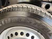 Nissan NP300 Pick Up 2022 2p L4/2.5 Man A/C 2022 Nissan NP300 Pick Up Venta Llantas 5