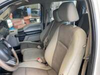 Ford F-150 2019 4p XL Crew Cab 4X4 V6/3.3 Aut 2019 Ford F-150 Venta Interiores 17