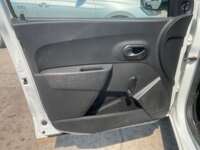 Renault Kangoo 2023 5p Intens L4/1.6 Man 2023 Renault Kangoo Venta Interiores 13