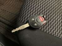 Nissan March 2022 5p Sense L4/1.6 Man 2022 Nissan March Venta Interiores 11