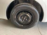 Nissan March 2022 5p Sense L4/1.6 Man 2022 Nissan March Venta Llantas 1