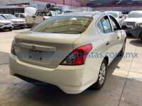 Nissan V-Drive 2022 4p L4/1.6 Man 2022 Nissan V-Drive Ingreso Exteriores 4