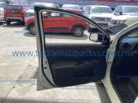 Nissan V-Drive 2022 4p L4/1.6 Man 2022 Nissan V-Drive Ingreso Interiores 0