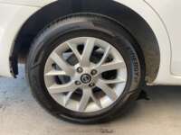 Nissan V-Drive 2022 4p L4/1.6 Man 2022 Nissan V-Drive Venta Llantas 7