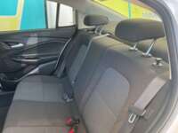 Chevrolet Onix 2022 4p LS L3/1.0/T Man  2022 Chevrolet Onix Venta Interiores 19