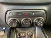 Chevrolet Onix 2022 4p LS L3/1.0/T Man  2022 Chevrolet Onix Venta Interiores 8