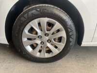 Chevrolet Onix 2022 4p LS L3/1.0/T Man  2022 Chevrolet Onix Venta Llantas 1