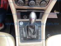 Volkswagen Passat 2018 4p V6/3.6 DSG 2018 Volkswagen Passat Ingreso Interiores 14