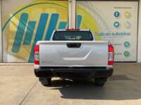 Nissan NP300 Doble Cabina 2019 4p S L4/2.5 Man A/A Paq. Seg. 2019 Nissan NP300 Doble Cabina Venta Exteriores 6