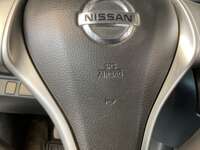 Nissan NP300 Doble Cabina 2019 4p S L4/2.5 Man A/A Paq. Seg. 2019 Nissan NP300 Doble Cabina Venta Interiores 10