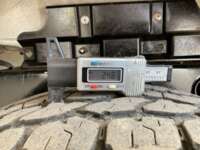 Nissan NP300 Doble Cabina 2019 4p S L4/2.5 Man A/A Paq. Seg. 2019 Nissan NP300 Doble Cabina Venta Llantas 6