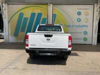 Nissan NP300 Doble Cabina 2019 4p S L4/2.5 Man A/A 2019 Nissan NP300 Doble Cabina Venta Exteriores 6