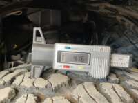 Nissan NP300 Doble Cabina 2019 4p S L4/2.5 Man A/A 2019 Nissan NP300 Doble Cabina Venta Llantas 12