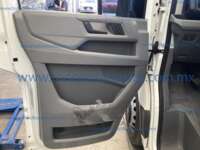 Volkswagen Crafter 2025 5p L4/2.0/TDI Man LWB Ext 21/Pas 4.7 T 2025 Volkswagen Crafter Ingreso Interiores 0