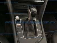 Volkswagen Taos 2025 5p Highline L4/1.4/T Tiptronic 2025 Volkswagen Taos Ingreso Interiores 11