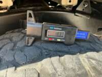 Toyota Hilux 2022 4p Doble Cabina Diesel L4/2.8/T Man 4X4 2022 Toyota Hilux Venta Llantas 8