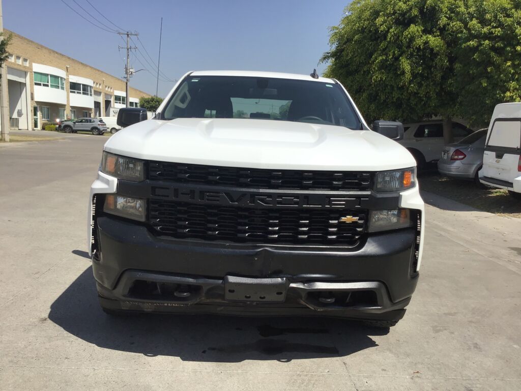 Chevrolet Silverado 2020 4p WT Doble Cabina 4x4 V6/4.3 Aut 2020 Chevrolet Silverado Venta Exteriores 2