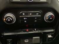 Chevrolet Silverado 2020 4p WT Doble Cabina 4x4 V6/4.3 Aut 2020 Chevrolet Silverado Venta Interiores 8