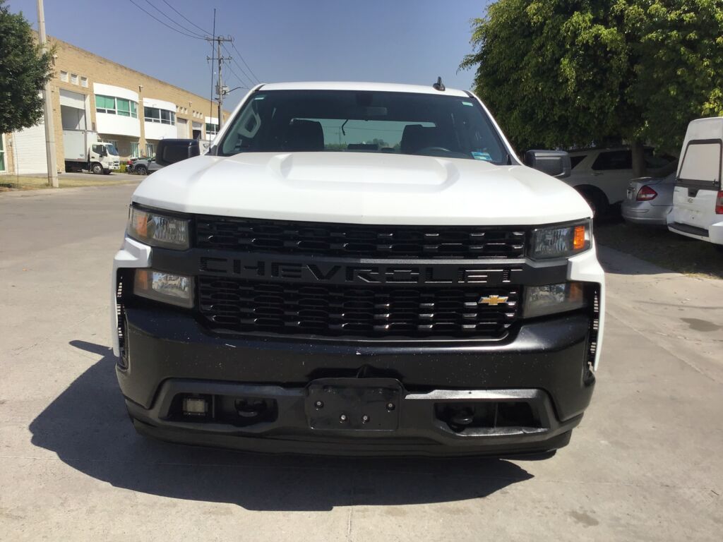 Chevrolet Silverado 2021 4p WT Doble Cabina 4X4 V6/4.3 Aut  2021 Chevrolet Silverado Venta Exteriores 2