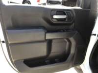 Chevrolet Silverado 2021 4p WT Doble Cabina 4X4 V6/4.3 Aut  2021 Chevrolet Silverado Venta Interiores 11