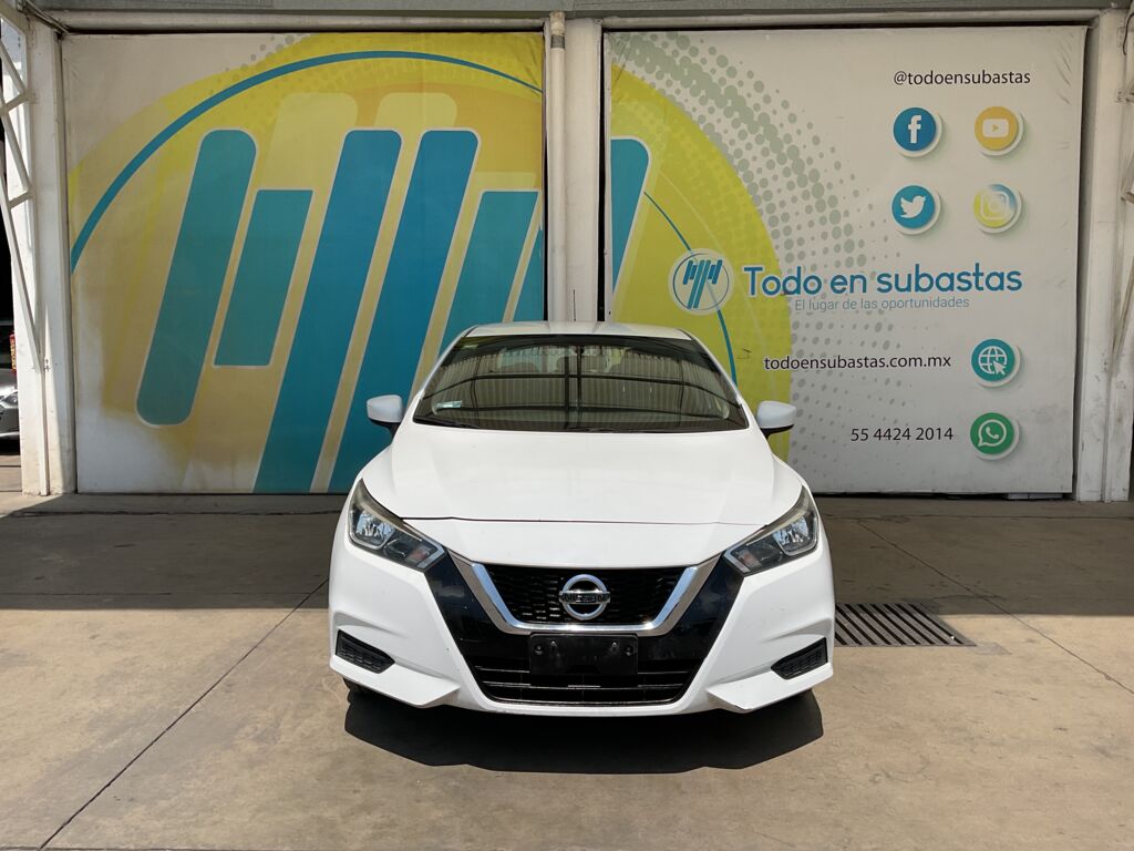 Nissan Versa 2021 4p Sense L4/1.6 CVT 2021 Nissan Versa Venta Exteriores 2