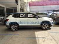 Volkswagen Taos 2024 5p Highline L4/1.4/T Aut IMG_0719