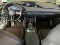 Mazda 3 2021 4p Sedán i L4/2.5 Skyactiv-Drive 2021 Mazda 3 Venta Interiores 4