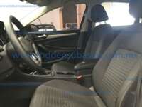 Volkswagen Jetta 2023 4p Trendline L4/1.4/T Tiptronic 2023 Volkswagen Jetta Ingreso Interiores 14