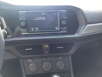 Volkswagen Jetta 2023 4p Trendline L4/1.4/T Tiptronic 2023 Volkswagen Jetta Venta Interiores 7