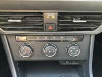 Volkswagen Jetta 2023 4p Trendline L4/1.4/T Tiptronic 2023 Volkswagen Jetta Venta Interiores 9