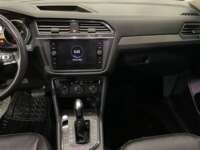 Volkswagen Tiguan 2021 5p Comfortline L4/1.4/T DSG Piel   2021 Volkswagen Tiguan Venta Interiores 4