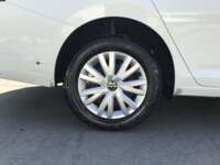 Volkswagen Jetta 2022 4p Trendline L4/1.4/T Tiptronic 2022 Volkswagen Jetta Venta Llantas 4